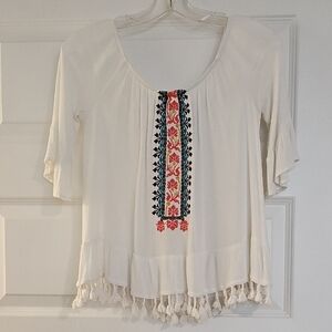 Rue21 Cream Boho Blouse with Embroidery